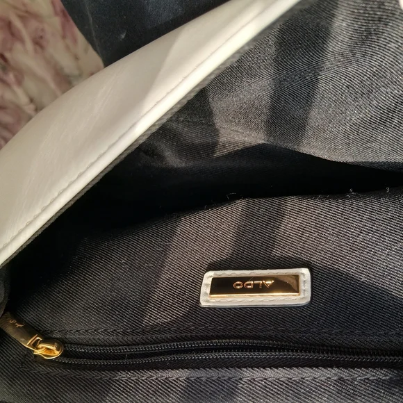 ALDO WHITE CROSS BODY BAG - Picture 6 of 9